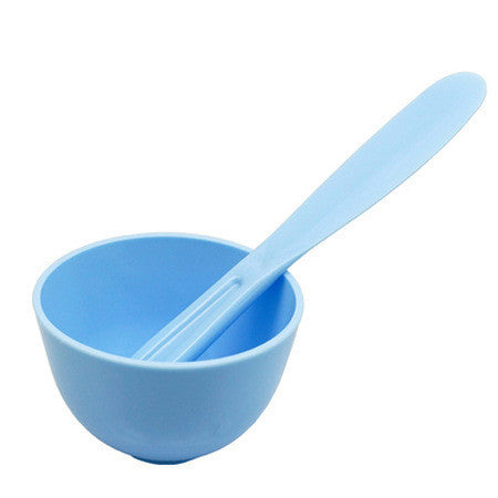 Silicone Mask Bowl with Stirring Stick and Brush Set in Various Colors - Soft for Ultimate Mixing Fun silicone mask
