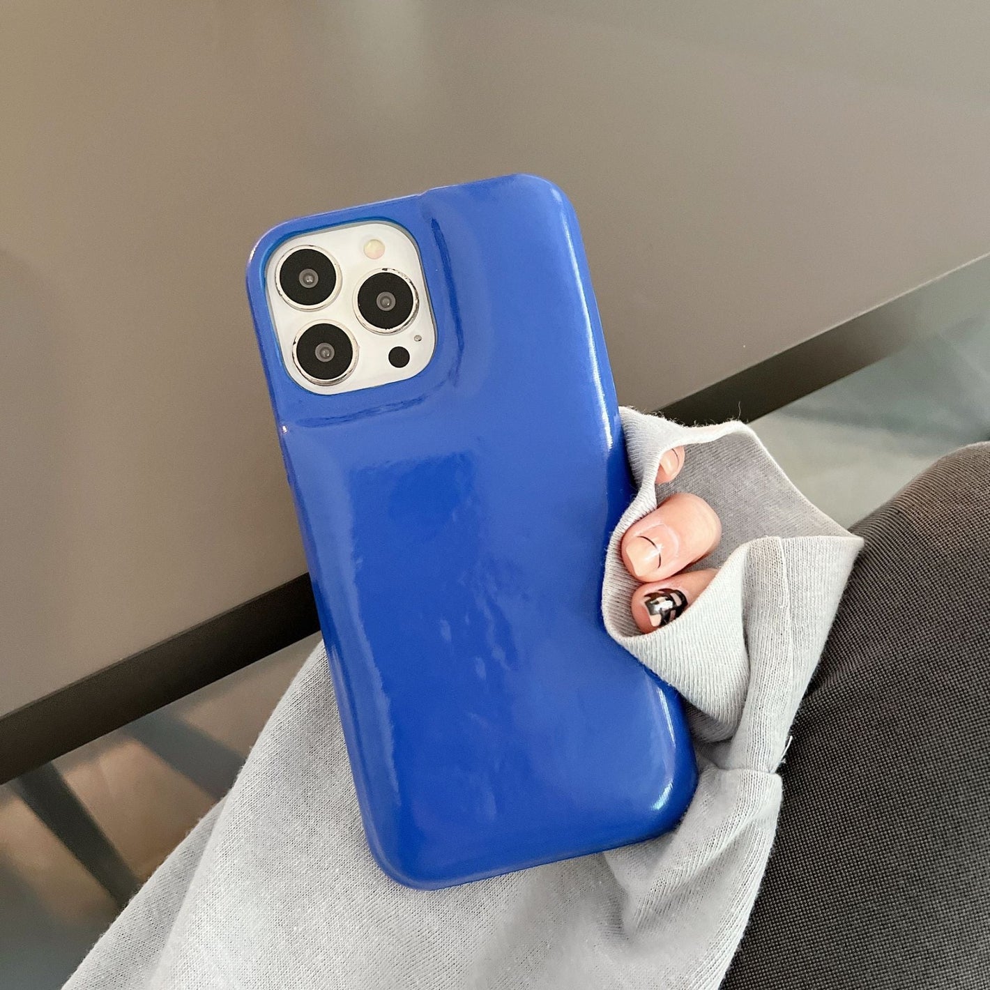 Simple fashion glossy leather phone case in various colors for iPhone models - Fashion Glossy Leather Phone Case simple