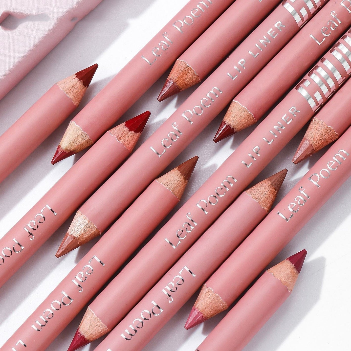 Single Lip Liner for Matte Lipstick and Color Enhancement - Teleplus color matte lipstick lip liner