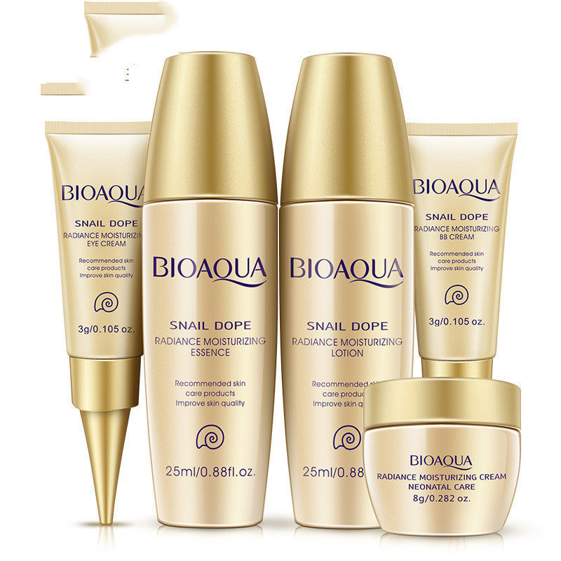 Snail Makeup Skincare Set for Ladies Moisturizing and Brightening Gift Box - Jet Beauties snail makeup skincare set