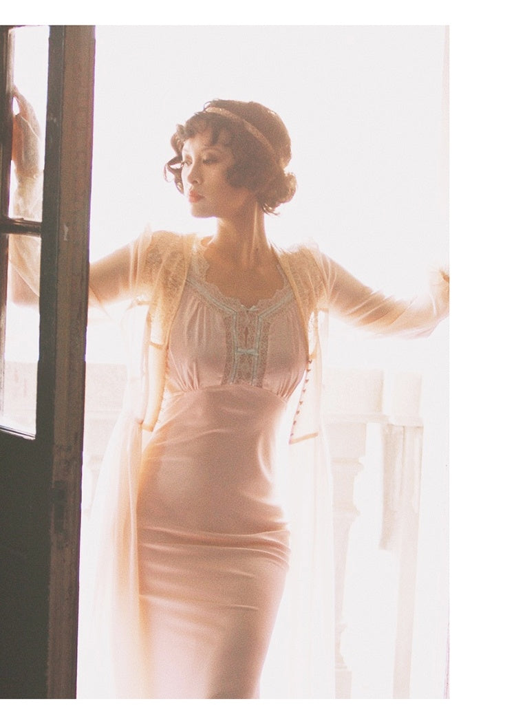 Solid Color Retro High Waist Dress with Lace Ruffle Pleated Flying Sleeves - Teleplus solid color