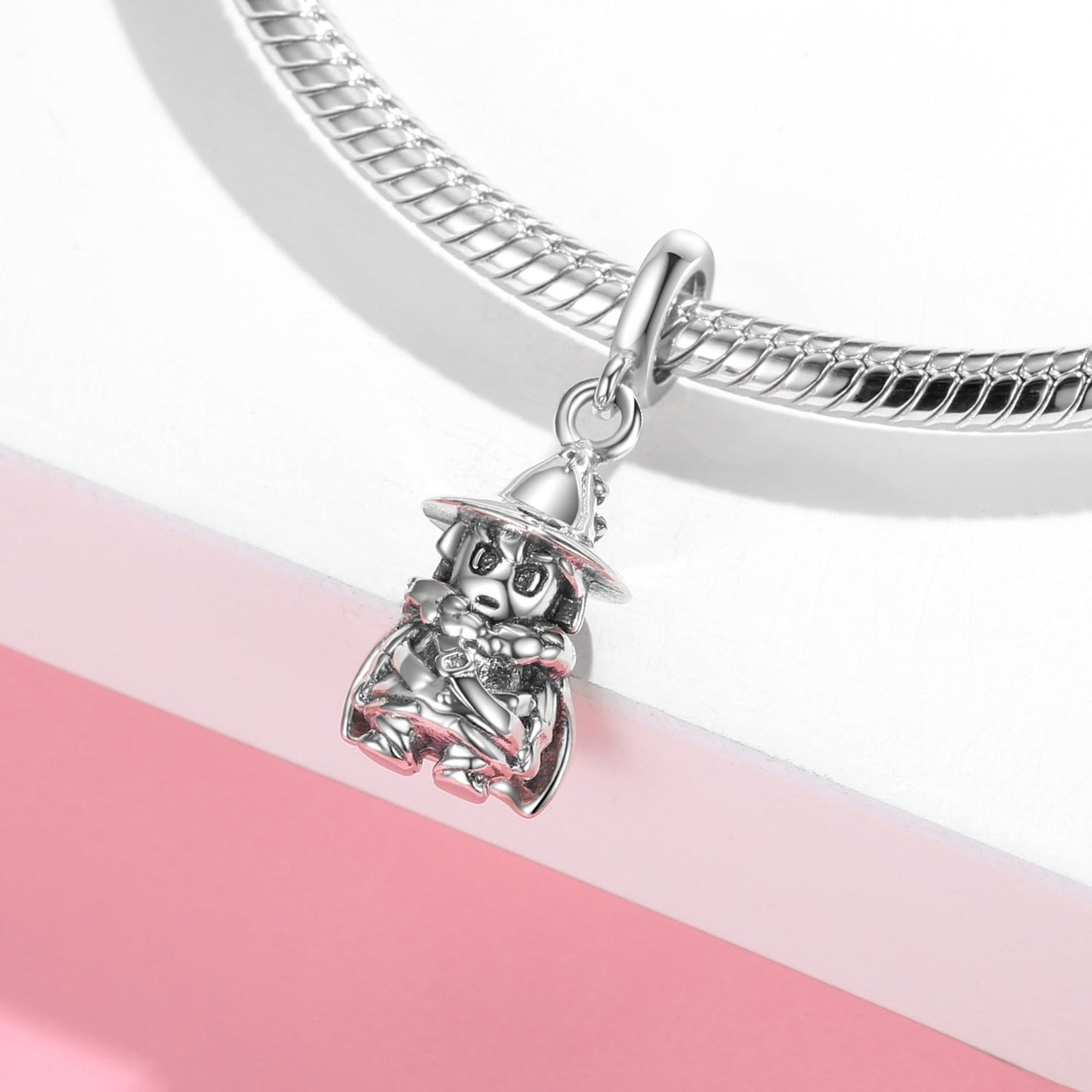 Straw Hat Knight Silver Pendant for Women Stylish Jewelry in the United States - Unleash Your Style with Bling straw