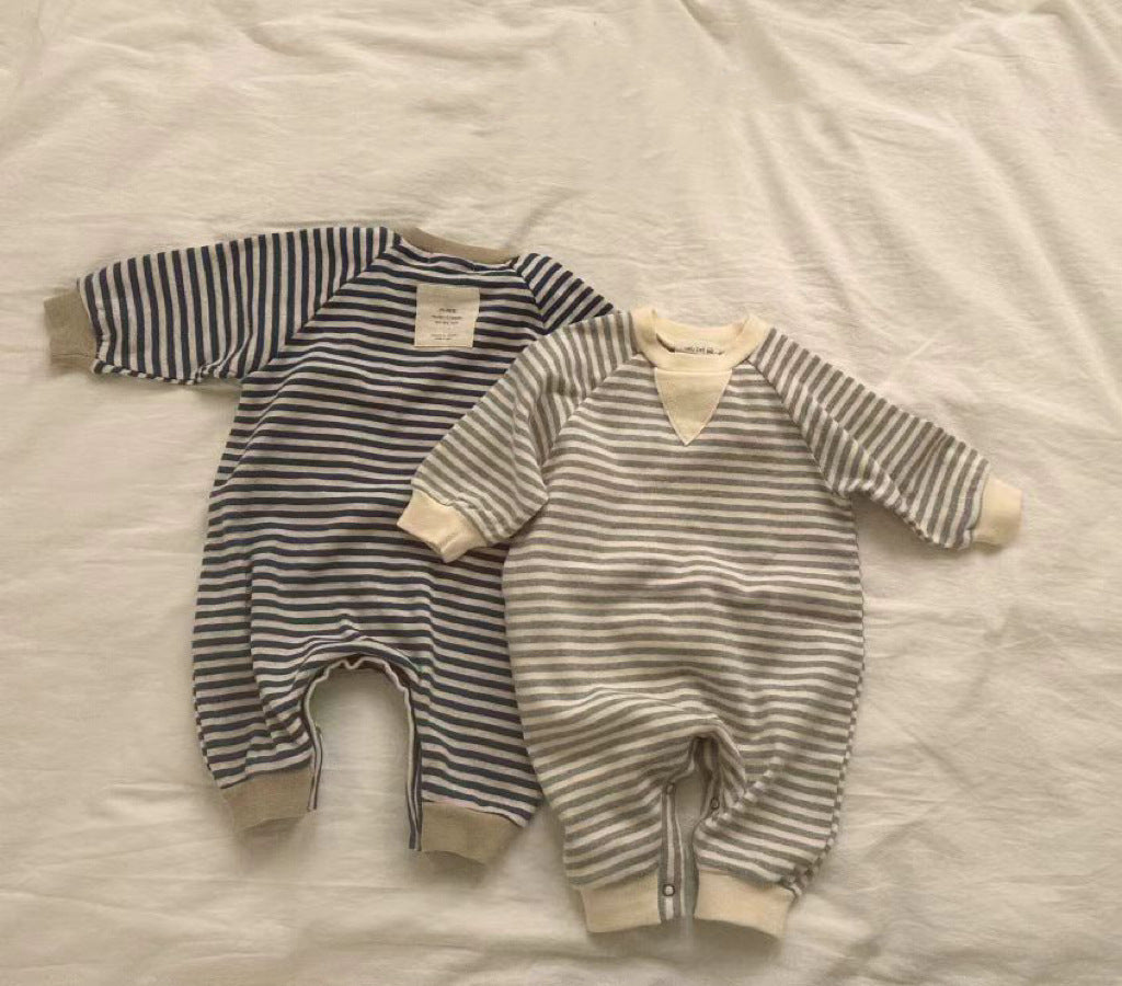 Striped Round Neck One-piece Long Sleeves Boys And Girls - Get Striped in Style with This Fun One-Piece Outfit