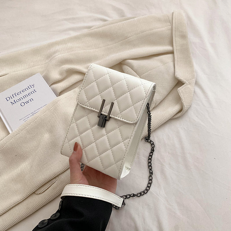 Stylish Small Bag with Personalized Crossbody Design in Synthetic Leather - personalized fashionable stylish small bag