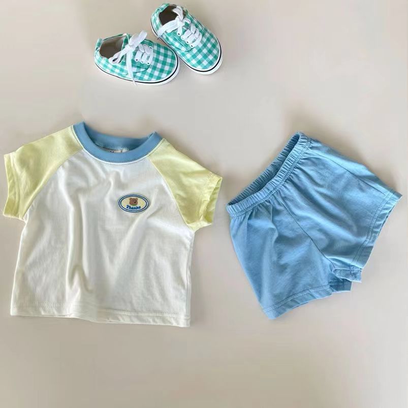 Summer Baby Short Sleeved Top Set For Boys Children And Girls - Cool Summer Threads for Tiny Trendsetters