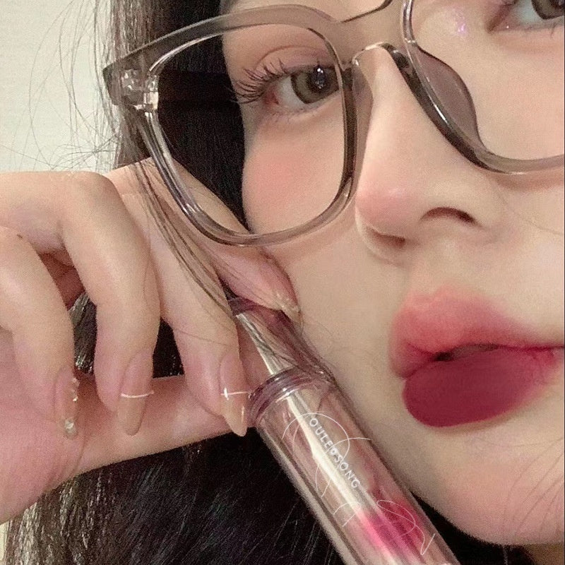 Sweetheart Lip Lacquer Set for Complexion Enhancement and Skin Dry Care - sweetheart lip lacquer white