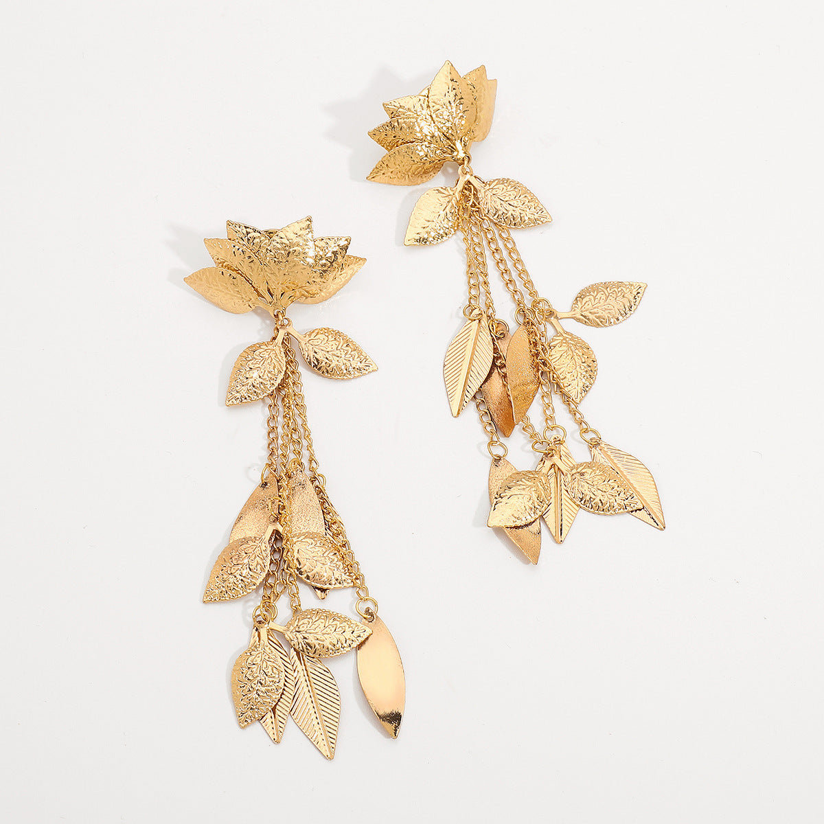 Tassel Metal Lotus Exaggerated Earrings - Tassel Metal Lotus Earrings for Dramatic Ears