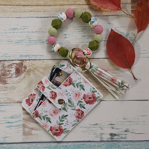 Unisex Leather Card Holder for Fashion Beaded Bracelet and Accessories - Trendy Girls fashion beaded bracelet card