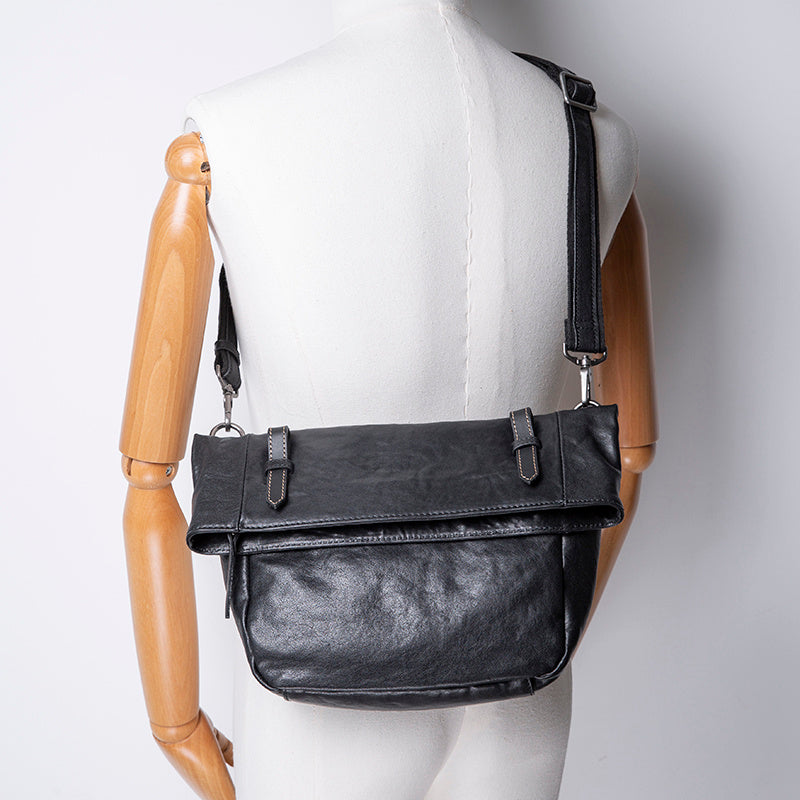 United States Leather Shoulder Bag with Multiple Pockets and Crossbody Style - Stylish Zipper Pocket for Men united