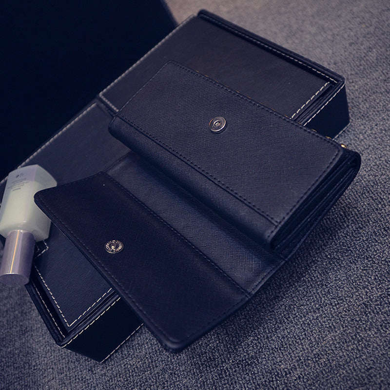 Urban Black Polyurethane Suitcase with Rivets for United States Travelers - Rivet Your Style This Wallet of Wonders