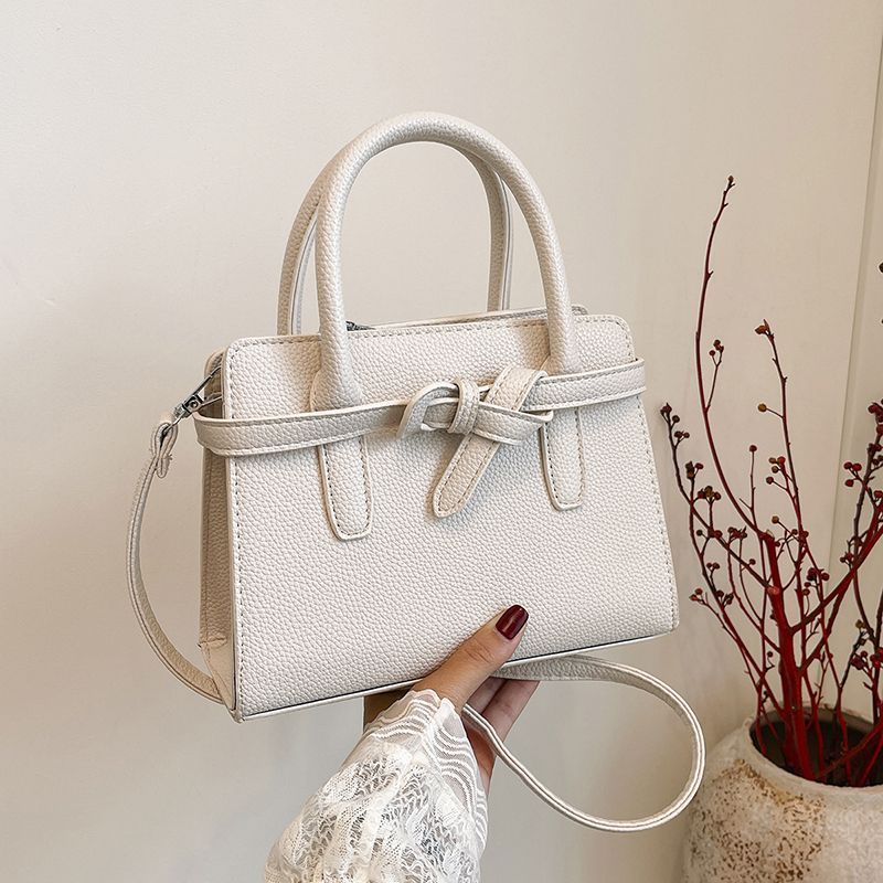 Versatile Crossbody Shoulder Bag with Car Stitching and Zipper Closure - versatile crossbody shoulder bag