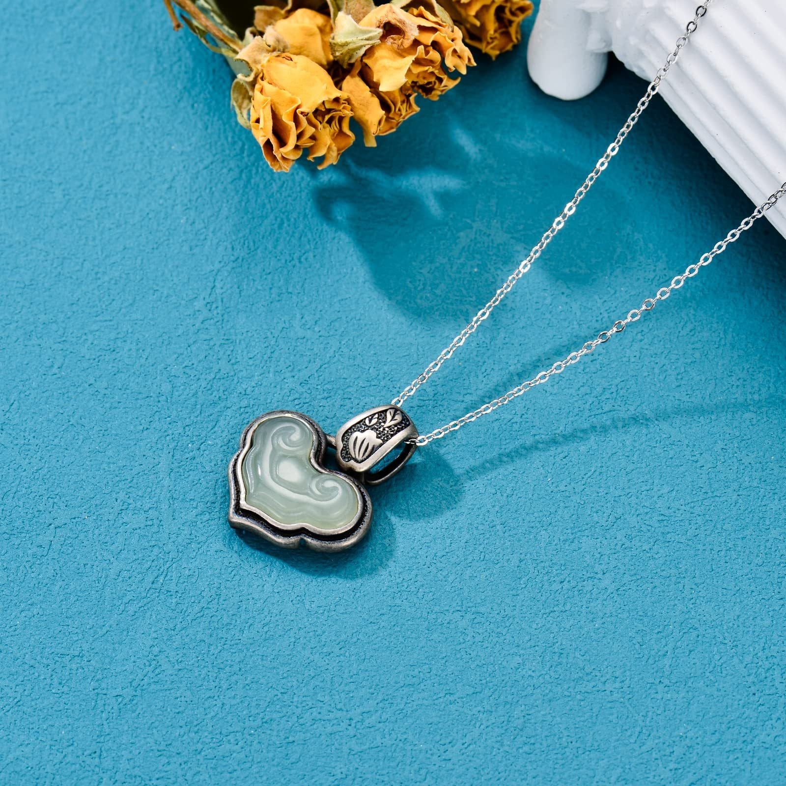 Vintage Heart Jade Pendant Necklace Sterling Silver Boho Antique Necklace Jewelry Gifts for Women Girls Wife Girlfriend