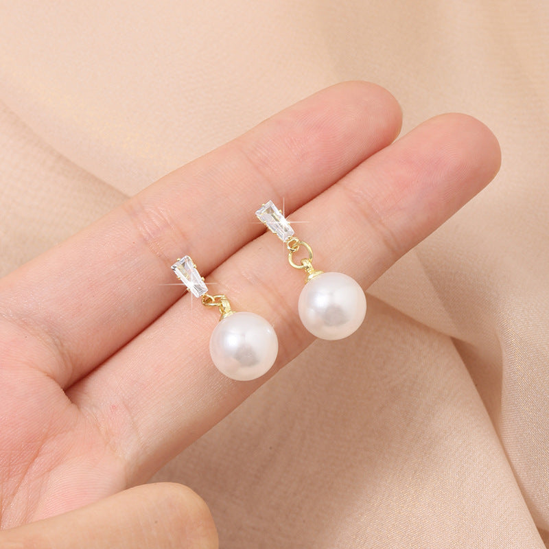 Vintage Pearl Stud Earrings Simple Fashion Elegant French Style - Earrings So Fancy Even Your Grandma Would Approve