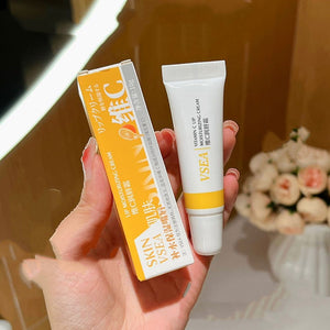 Vitamin C Hydrating Lip Balm for Moisturized and Nourished Skin