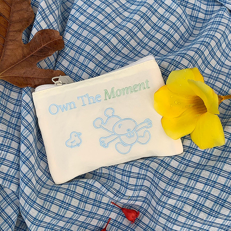 Waterproof Change Card Holder with Embroidery and One-Way Zipper for United States - Chic Stylish Shenanigans change