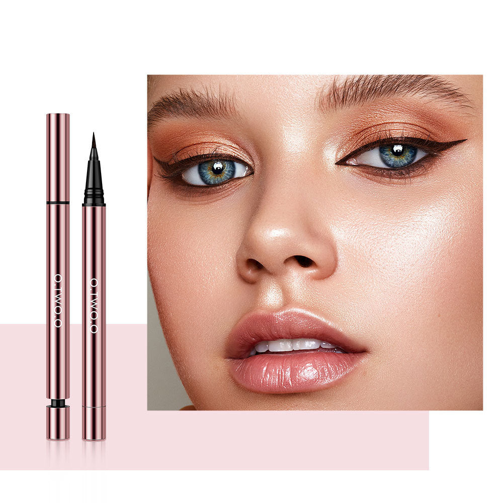 Waterproof eyeliner - Swim Cry Wing It: Waterproof Eyeliner Magic