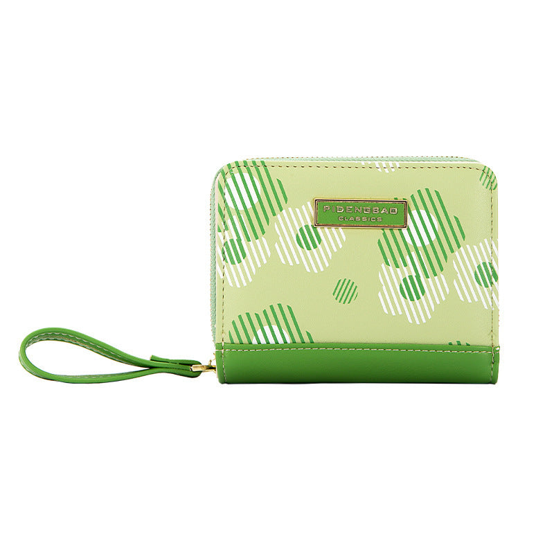 Waterproof Polyester Floral Pattern Purse for Women in United States - Flower Power Wallet Ready to Bloom united states