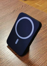 White and Black Shell Plastic Magnetic Power Bank with Creative Design - Teleplus magnetic power bank shell plastic