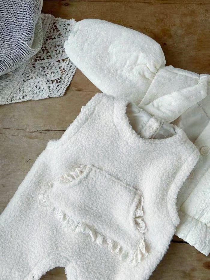 Winter Fleece-lined Infant Western Style Soft Thick Lambswool Lace Large Pockets Sleeveless Romper Jumpsuit - Snuggle