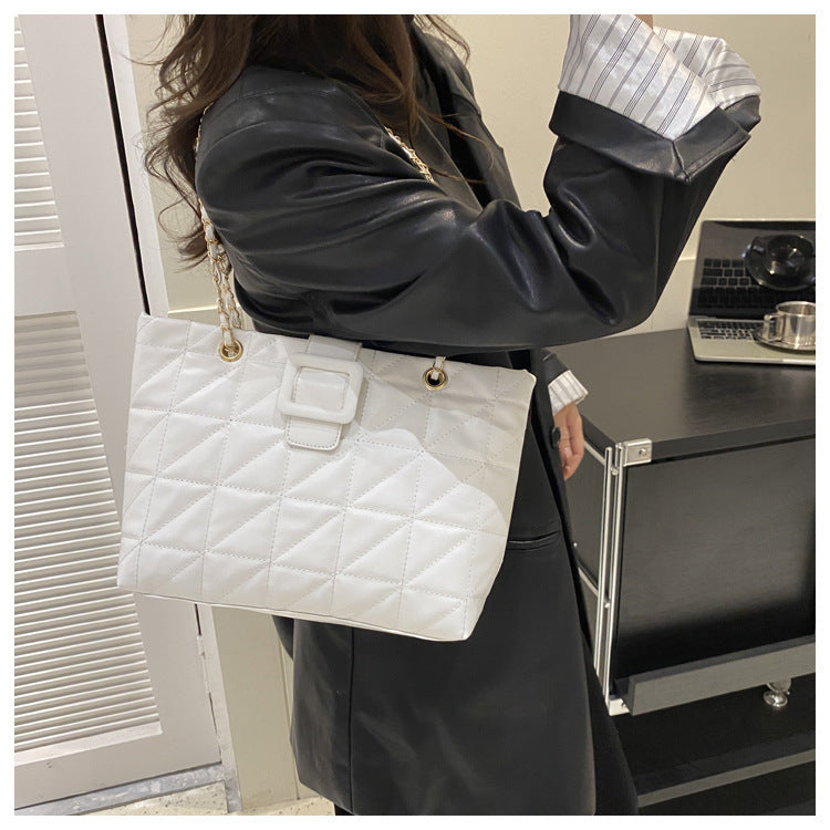 Women Shoulder Bag with Rhombus Chain Trendy Chic Trapezoid Design - Bags women shoulder bags rhombus chain bag trendy