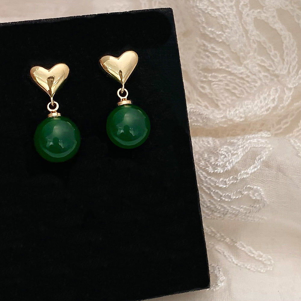 Women’s Green Chalcedony Love Heart Stud Earrings Simple - Love Heart Studs That Make Your Ears Giggle