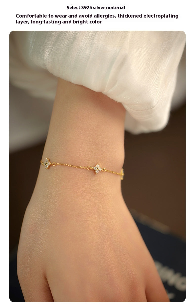 Women’s Versatile Sky Star Zircon Bracelet - Women’s Versatile Sky Star Zircon Bracelet in Gold